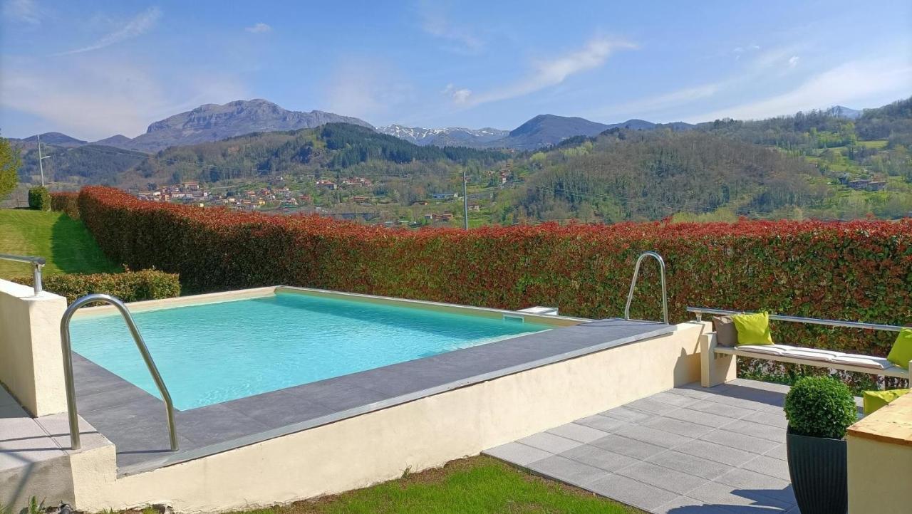 Bed and Breakfast La Collina Dei Franchi Camporgiano Exterior foto