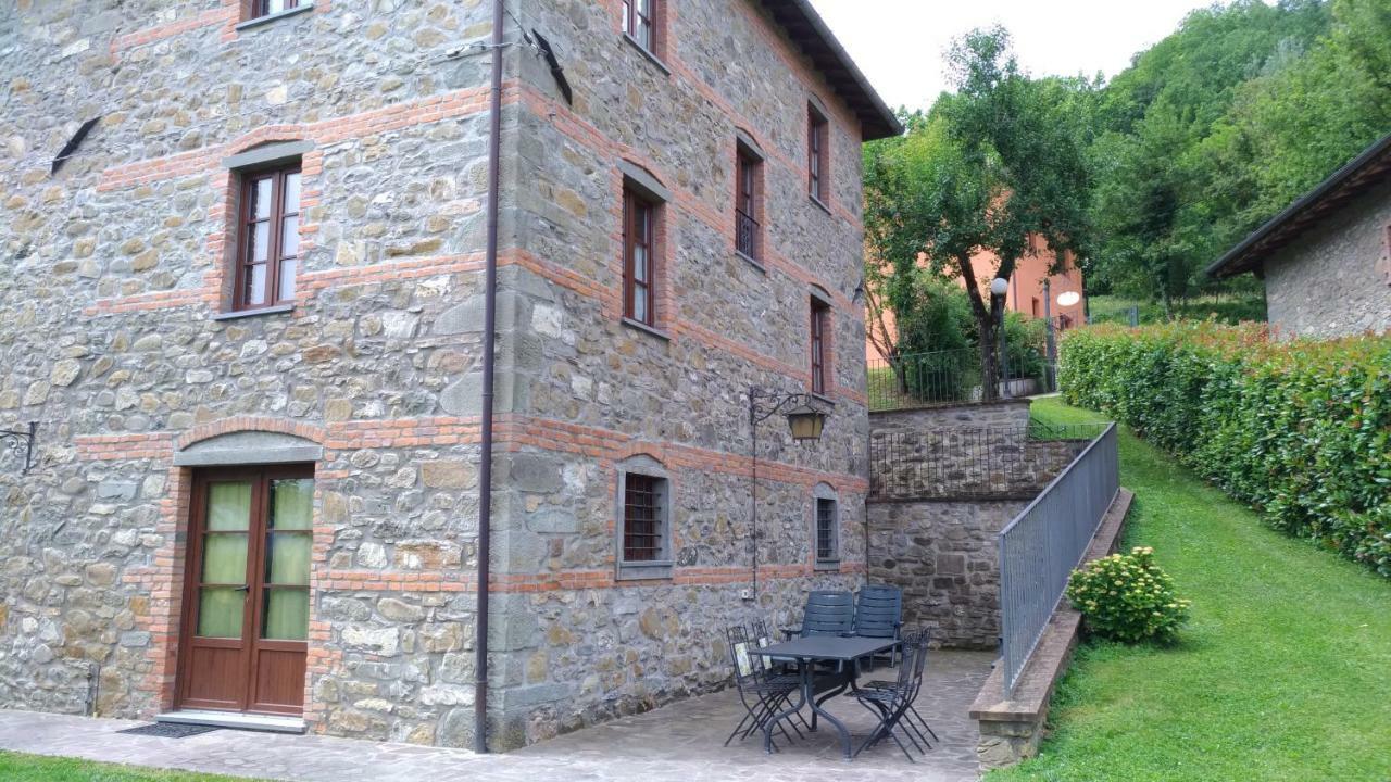 Bed and Breakfast La Collina Dei Franchi Camporgiano Exterior foto